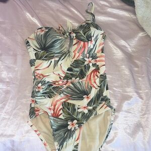 One piece bathing suit